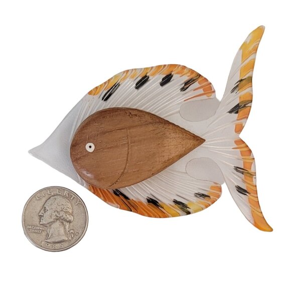 Clear Lucite, Carved Wood Fish Brooch, M149 - Picture 7 of 12